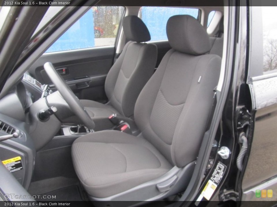 Black Cloth Interior Front Seat for the 2012 Kia Soul 1.6 #77415077