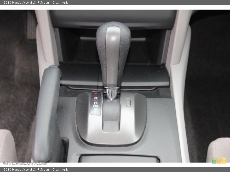 Gray Interior Transmission for the 2010 Honda Accord LX-P Sedan #77422308