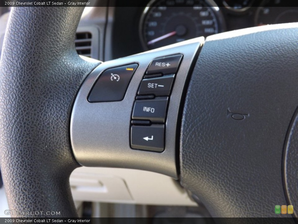 Gray Interior Controls for the 2009 Chevrolet Cobalt LT Sedan #77422842