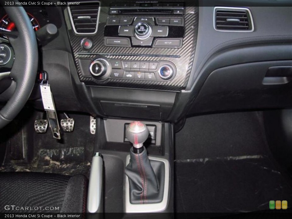 Black Interior Controls for the 2013 Honda Civic Si Coupe #77427654