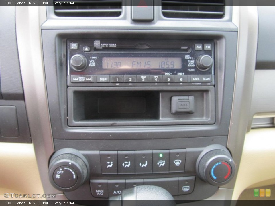 Ivory Interior Controls for the 2007 Honda CR-V LX 4WD #77433399