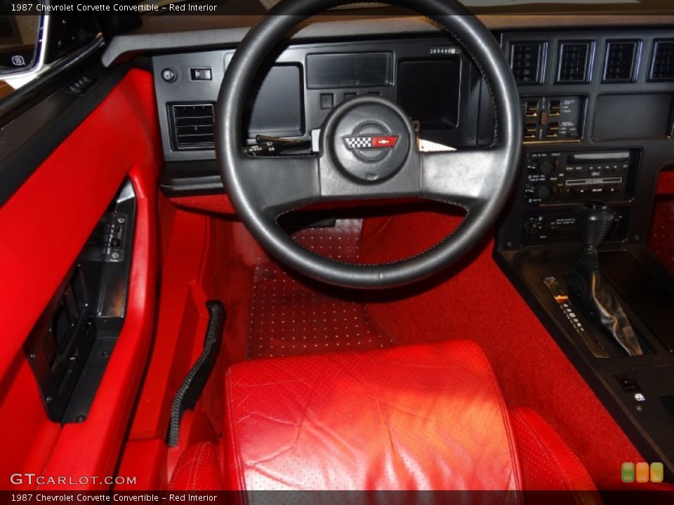 Red Interior Photo for the 1987 Chevrolet Corvette Convertible #77437998