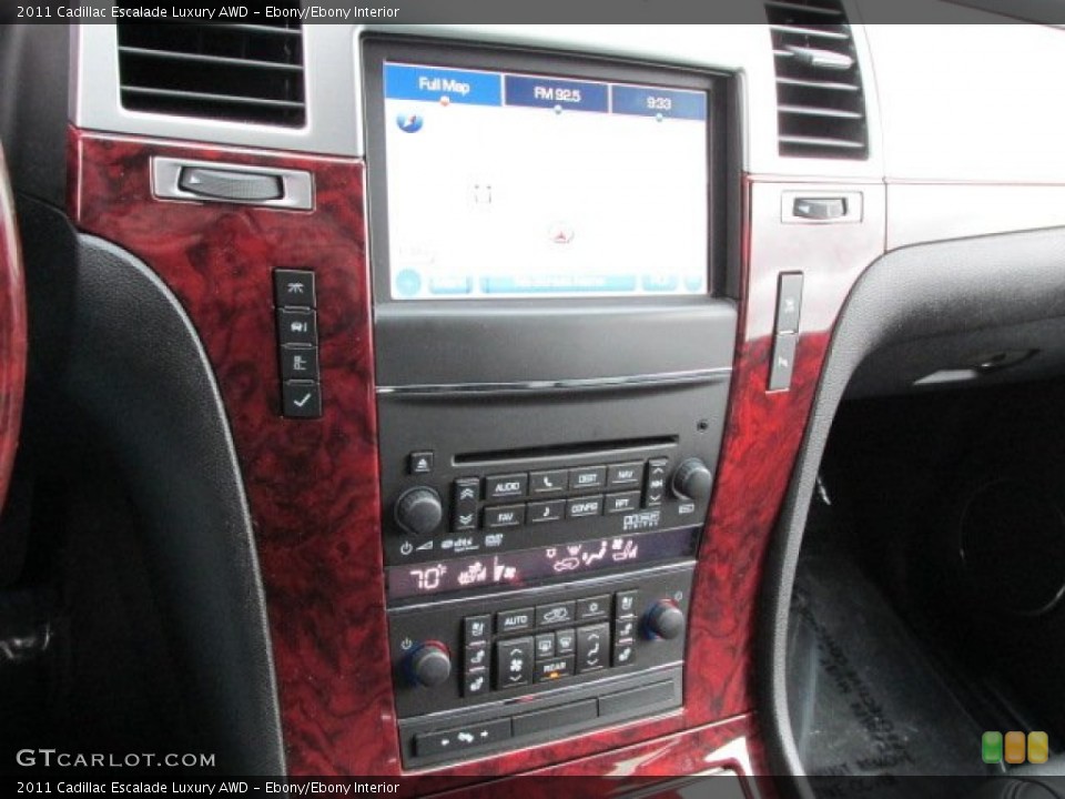 Ebony/Ebony Interior Controls for the 2011 Cadillac Escalade Luxury AWD #77439661
