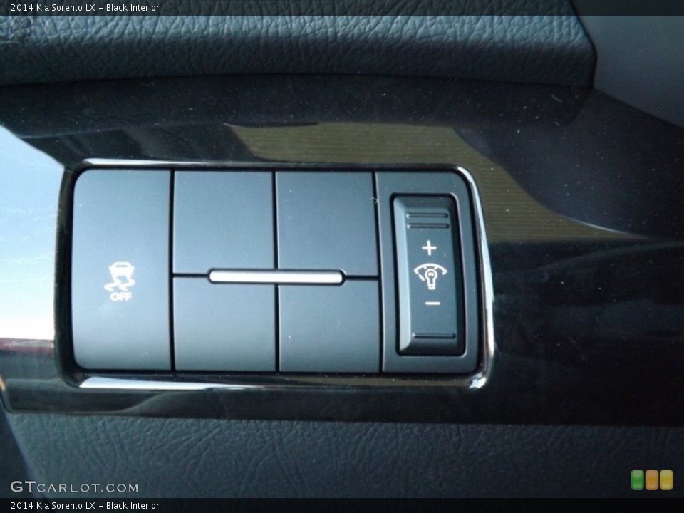 Black Interior Controls for the 2014 Kia Sorento LX #77444807