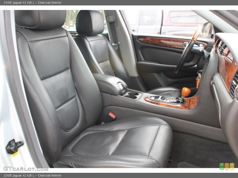 Charcoal Interior Photo for the 2008 Jaguar XJ XJ8 L #77446845