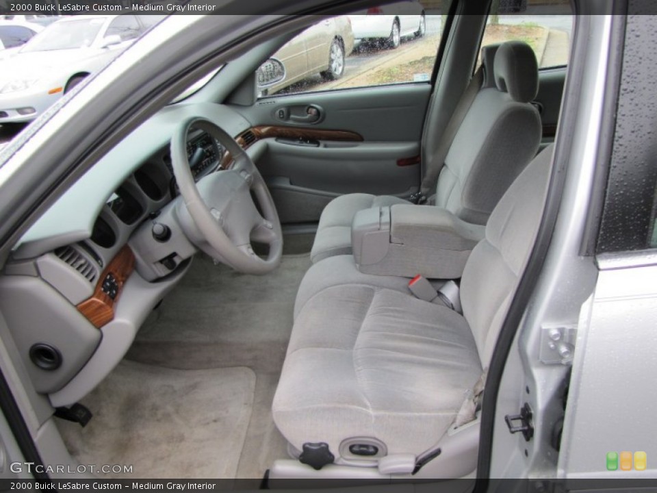 Medium Gray Interior Photo for the 2000 Buick LeSabre Custom #77447835