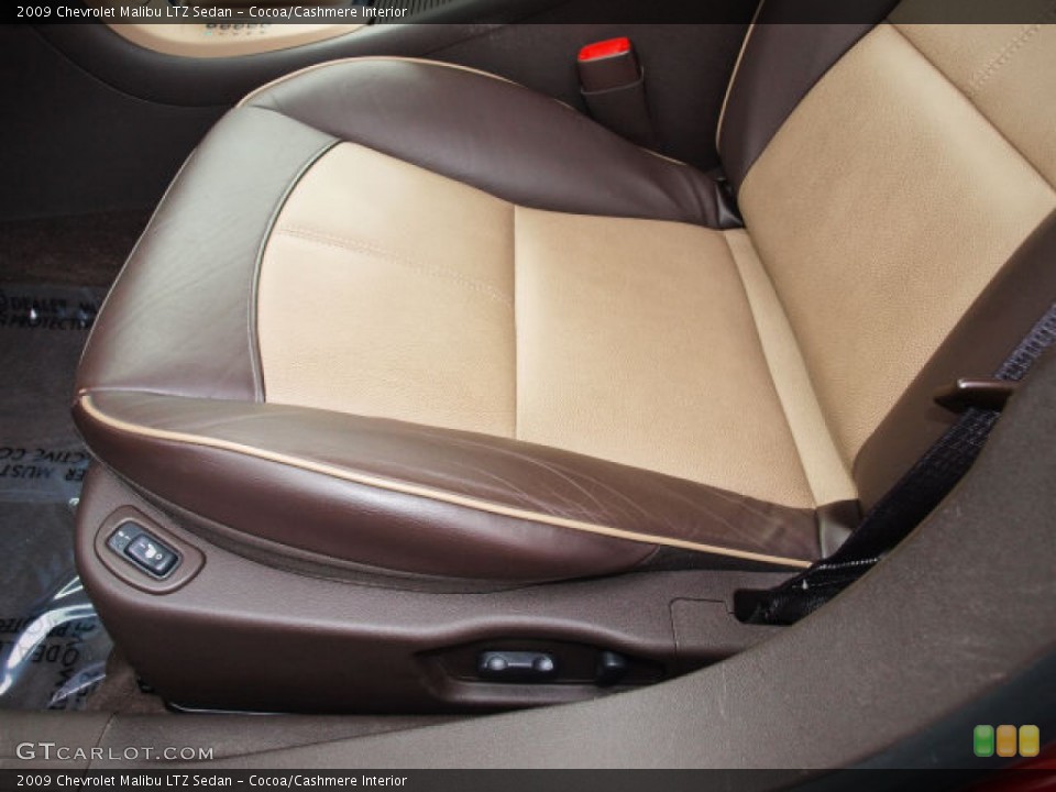 Cocoa/Cashmere Interior Front Seat for the 2009 Chevrolet Malibu LTZ Sedan #77447977