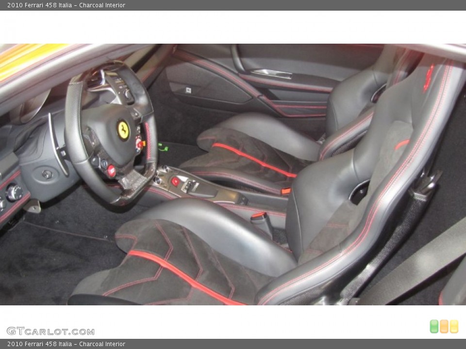 Charcoal Interior Photo for the 2010 Ferrari 458 Italia #77450577