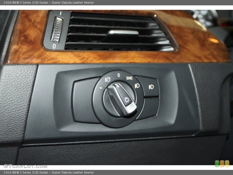 Oyster Dakota Leather Interior Controls for the 2009 BMW 3 Series 328i Sedan #77453568