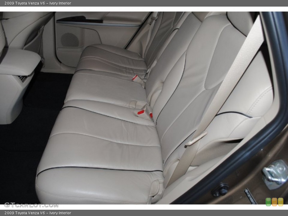 Ivory Interior Rear Seat for the 2009 Toyota Venza V6 #77454868