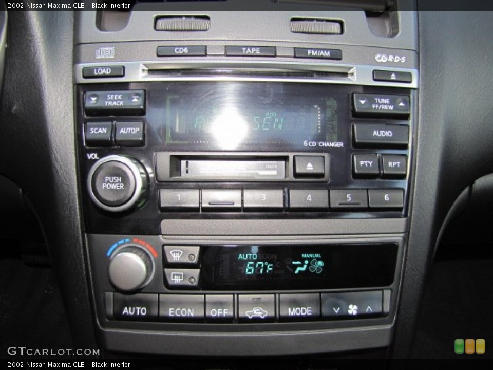 Black Interior Controls for the 2002 Nissan Maxima GLE #77456631