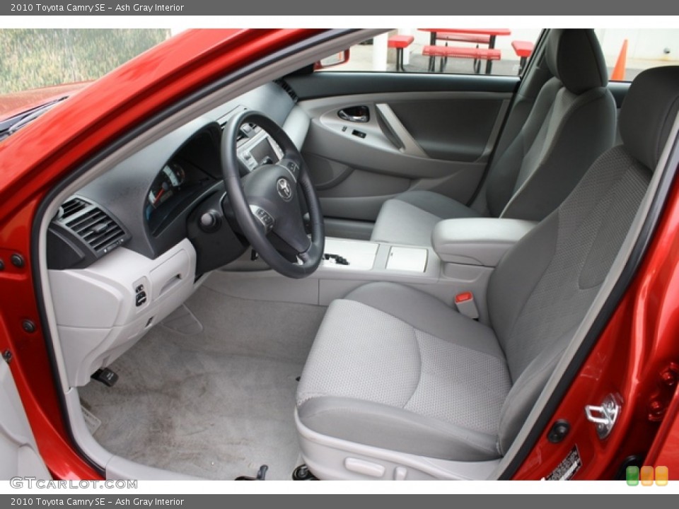 Ash Gray Interior Photo for the 2010 Toyota Camry SE #77458474