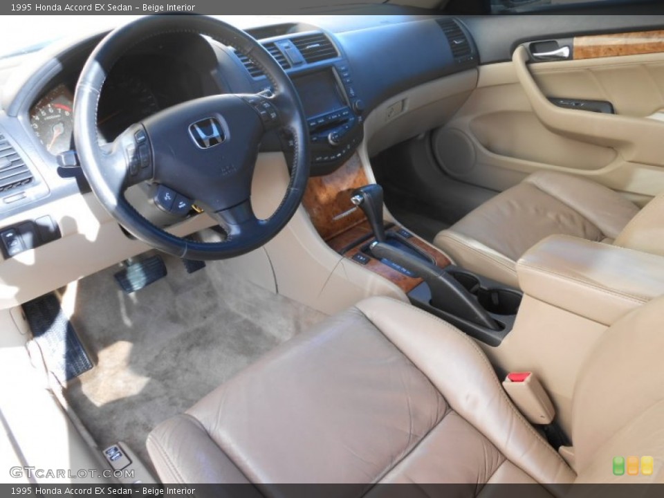 Beige Interior Photo for the 1995 Honda Accord EX Sedan #77462179