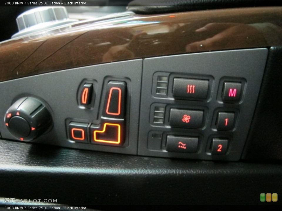 Black Interior Controls for the 2008 BMW 7 Series 750Li Sedan #77468939
