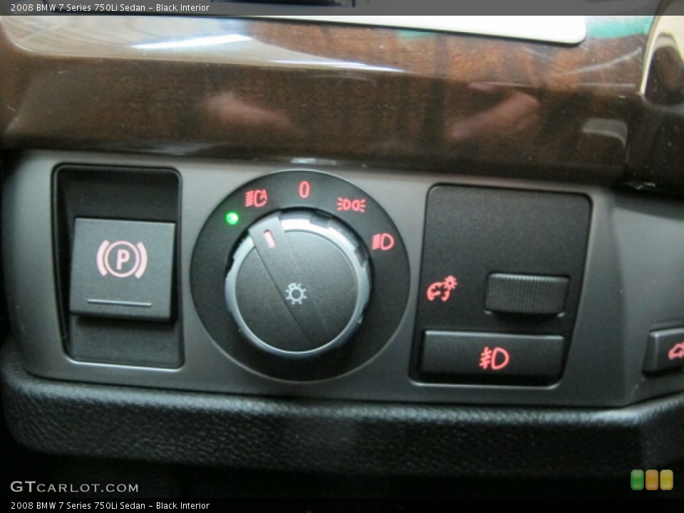 Black Interior Controls for the 2008 BMW 7 Series 750Li Sedan #77469025