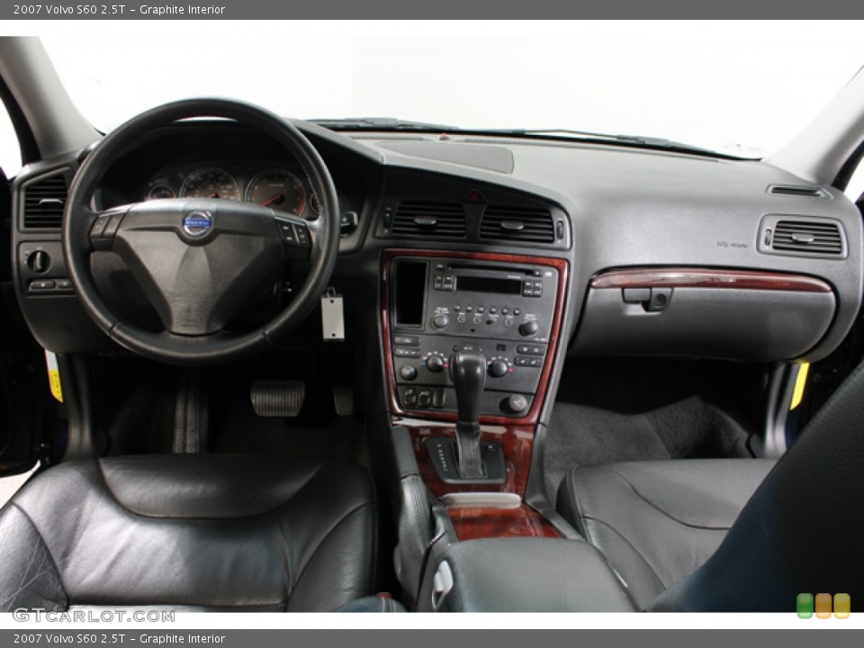 Graphite Interior Dashboard for the 2007 Volvo S60 2.5T #77470572