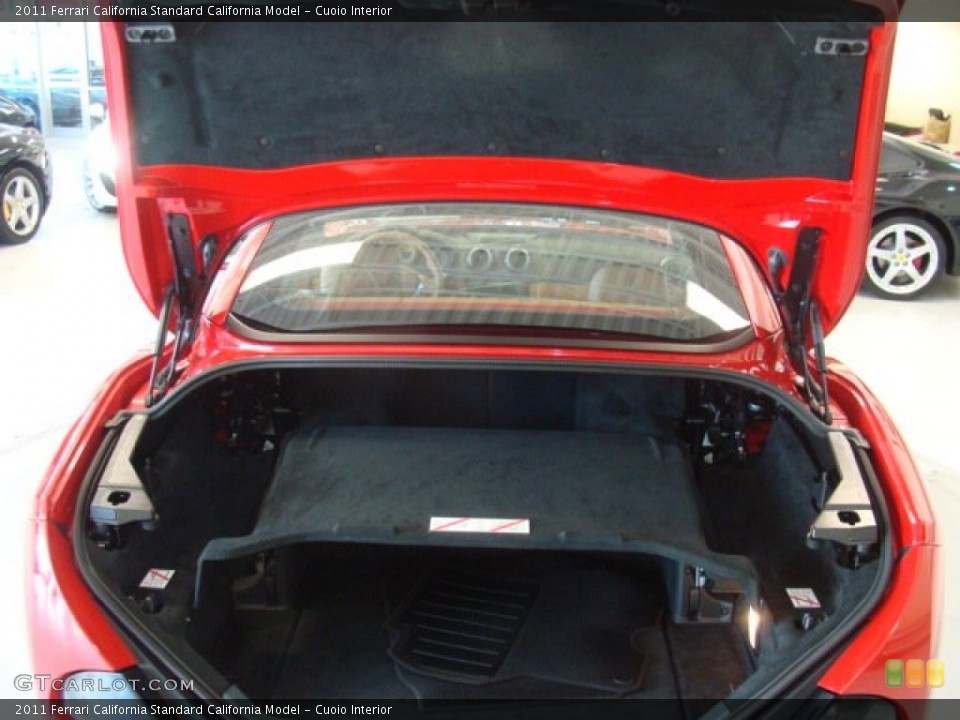 Cuoio Interior Trunk for the 2011 Ferrari California  #77478836