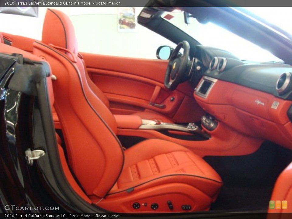 Rosso Interior Front Seat for the 2010 Ferrari California  #77479404