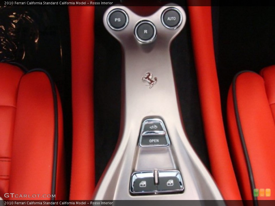Rosso Interior Transmission for the 2010 Ferrari California  #77479548