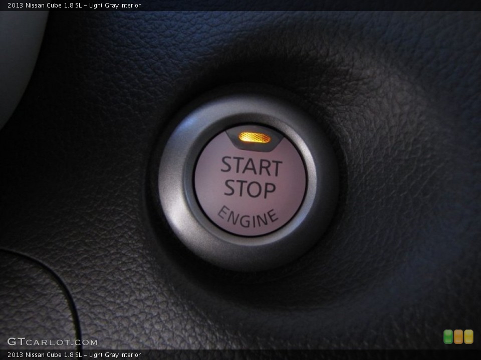 Light Gray Interior Controls for the 2013 Nissan Cube 1.8 SL #77479709