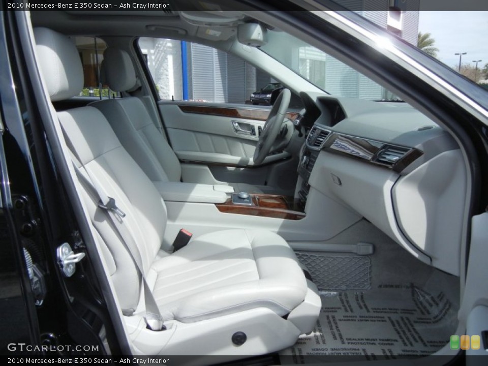 Ash Gray Interior Photo for the 2010 Mercedes-Benz E 350 Sedan #77485142
