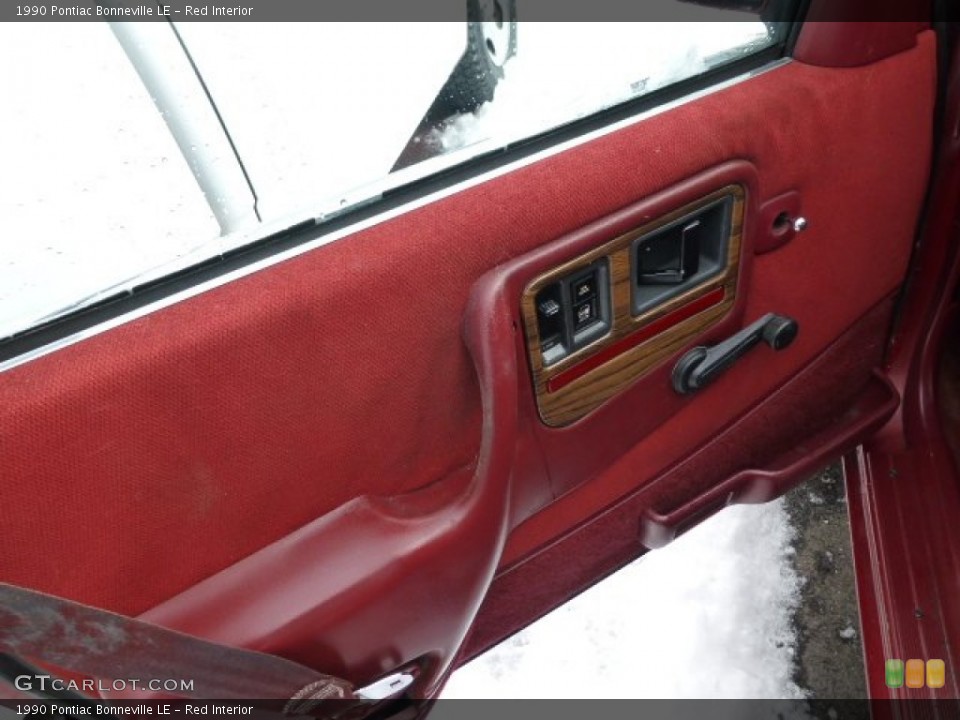 Red Interior Door Panel for the 1990 Pontiac Bonneville LE #77487746