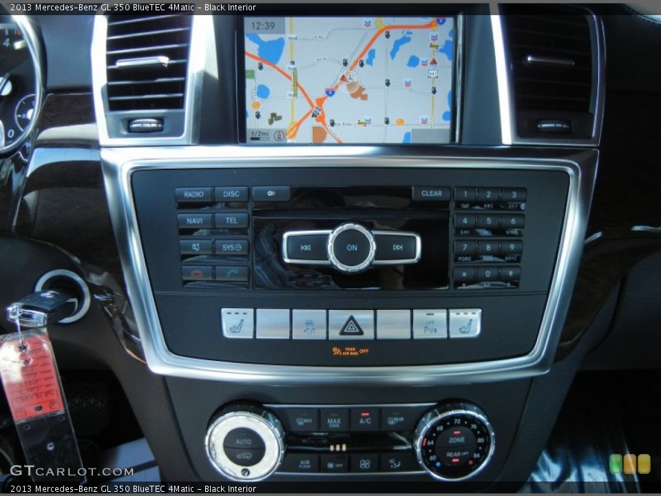 Black Interior Controls for the 2013 Mercedes-Benz GL 350 BlueTEC 4Matic #77490822
