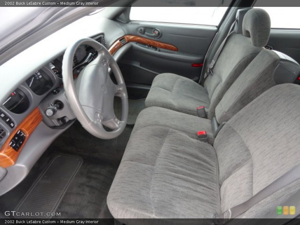 Medium Gray Interior Photo for the 2002 Buick LeSabre Custom #77496592