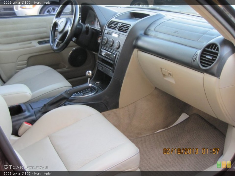 Ivory Interior Photo for the 2002 Lexus IS 300 #77497283