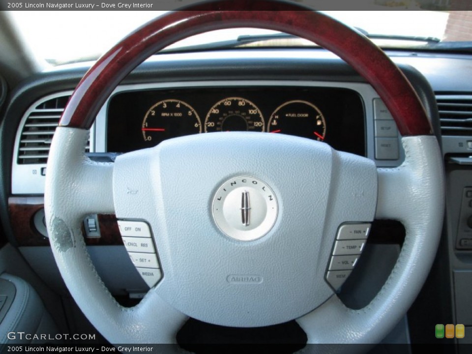 Dove Grey Interior Steering Wheel for the 2005 Lincoln Navigator Luxury #77501036
