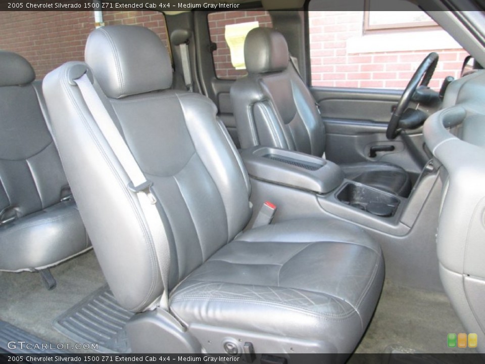 Medium Gray Interior Front Seat for the 2005 Chevrolet Silverado 1500 Z71 Extended Cab 4x4 #77501704