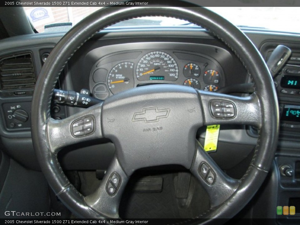 Medium Gray Interior Steering Wheel for the 2005 Chevrolet Silverado 1500 Z71 Extended Cab 4x4 #77501885