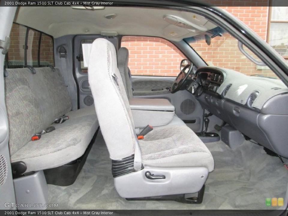 Mist Gray Interior Photo for the 2001 Dodge Ram 1500 SLT Club Cab 4x4 #77505794