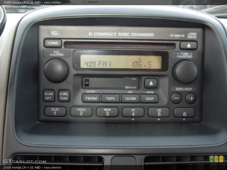 Ivory Interior Audio System for the 2006 Honda CR-V SE 4WD #77507583