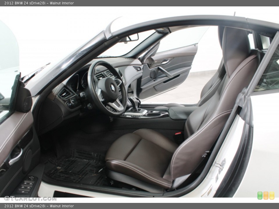Walnut Interior Photo for the 2012 BMW Z4 sDrive28i #77511412