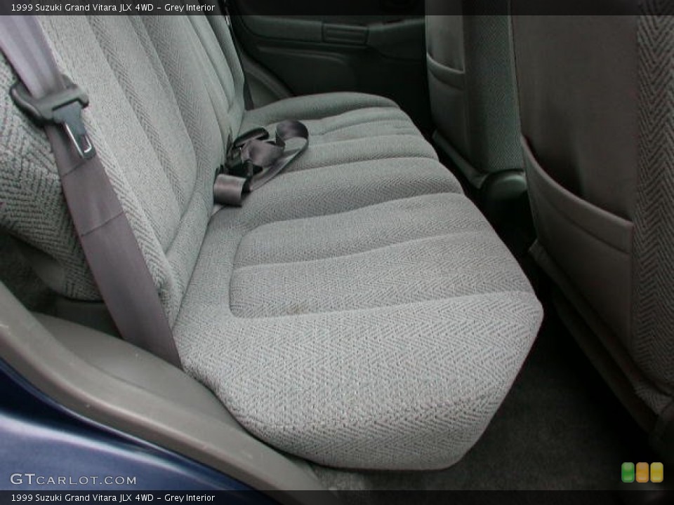 Grey Interior Rear Seat for the 1999 Suzuki Grand Vitara JLX 4WD #77512469
