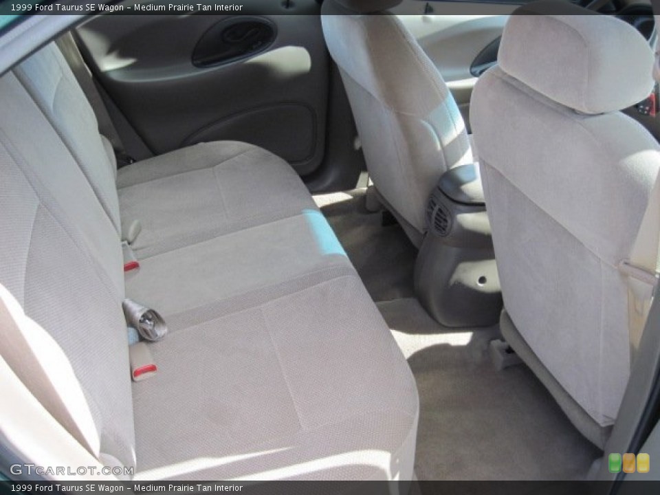 Medium Prairie Tan Interior Rear Seat for the 1999 Ford Taurus SE Wagon #77512697
