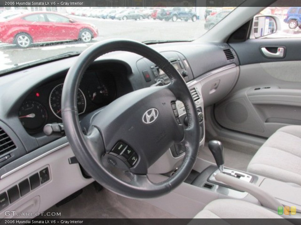 Gray Interior Prime Interior for the 2006 Hyundai Sonata LX V6 #77534333