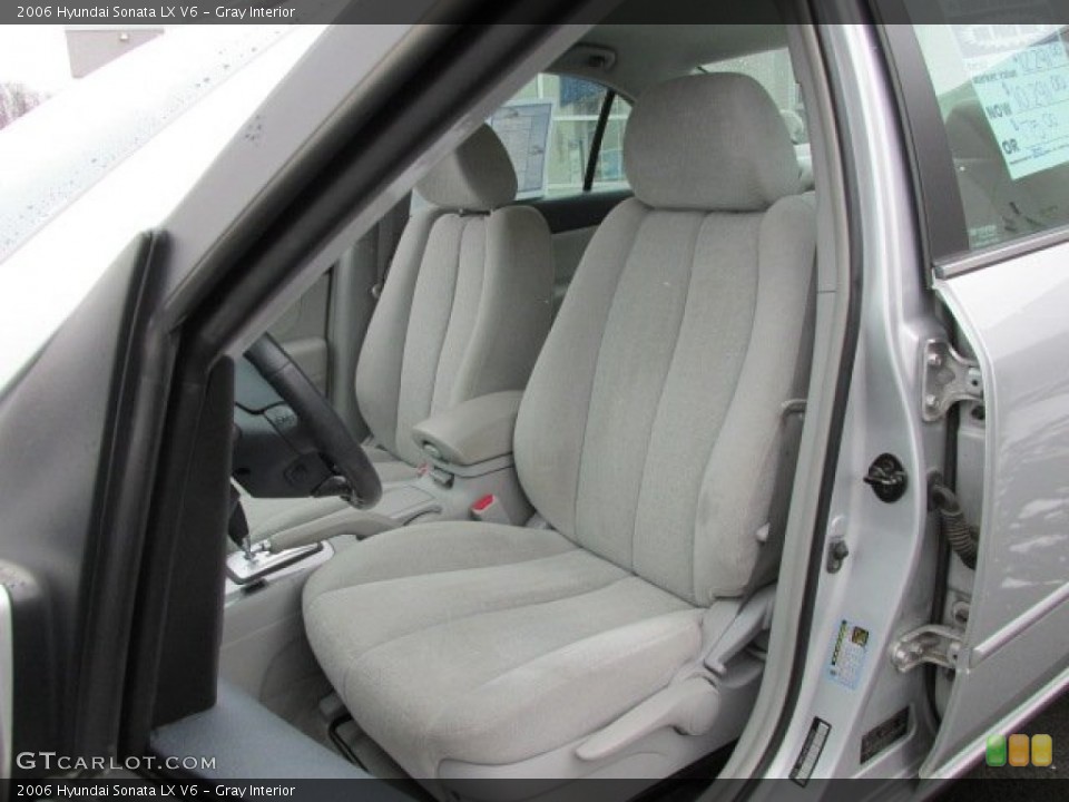 Gray Interior Front Seat for the 2006 Hyundai Sonata LX V6 #77534357