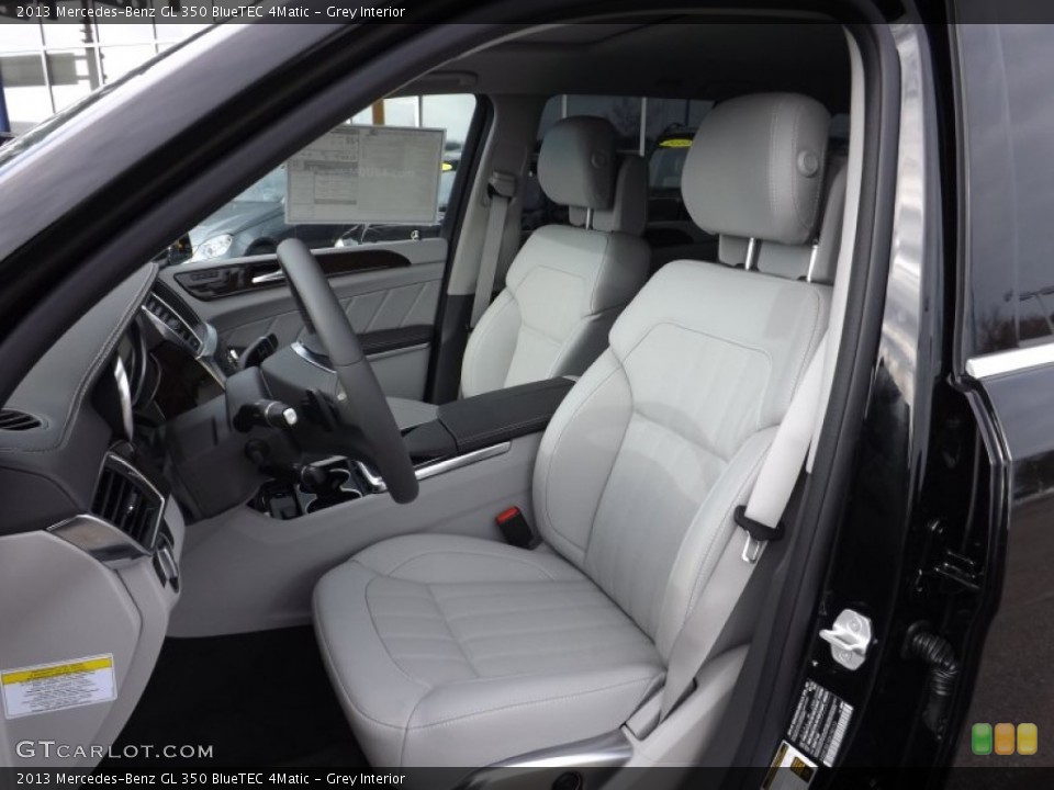 Grey Interior Photo for the 2013 Mercedes-Benz GL 350 BlueTEC 4Matic #77548037