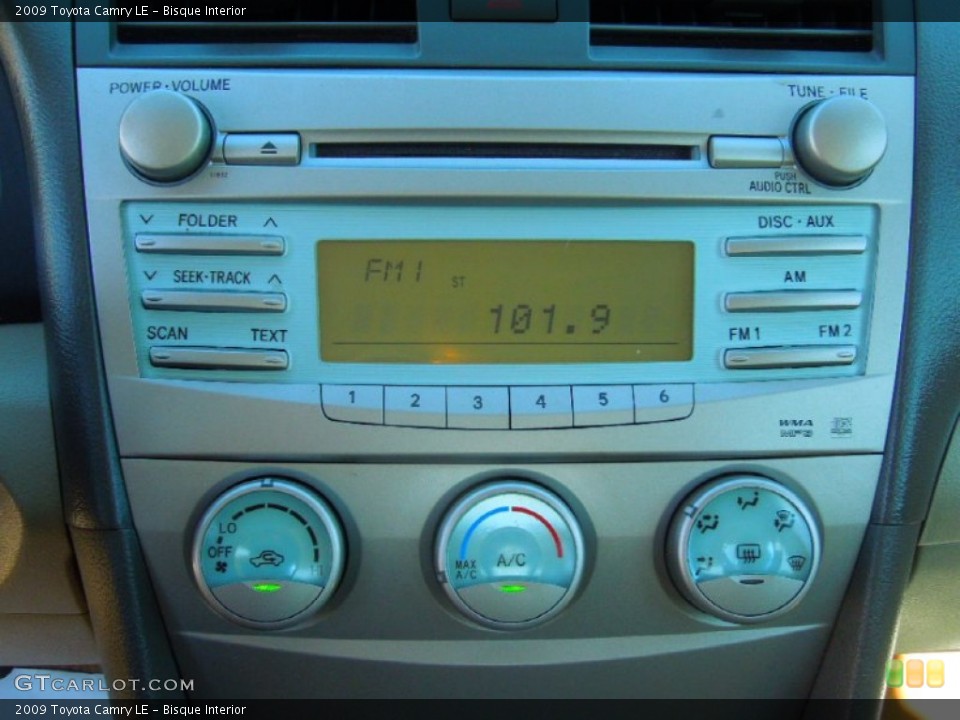 Bisque Interior Audio System for the 2009 Toyota Camry LE #77550093