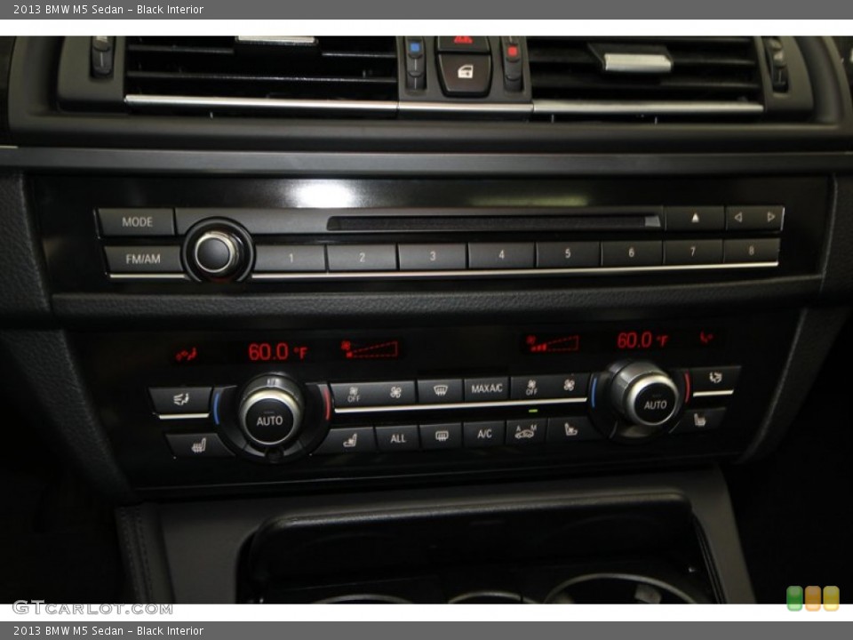 Black Interior Controls for the 2013 BMW M5 Sedan #77551205