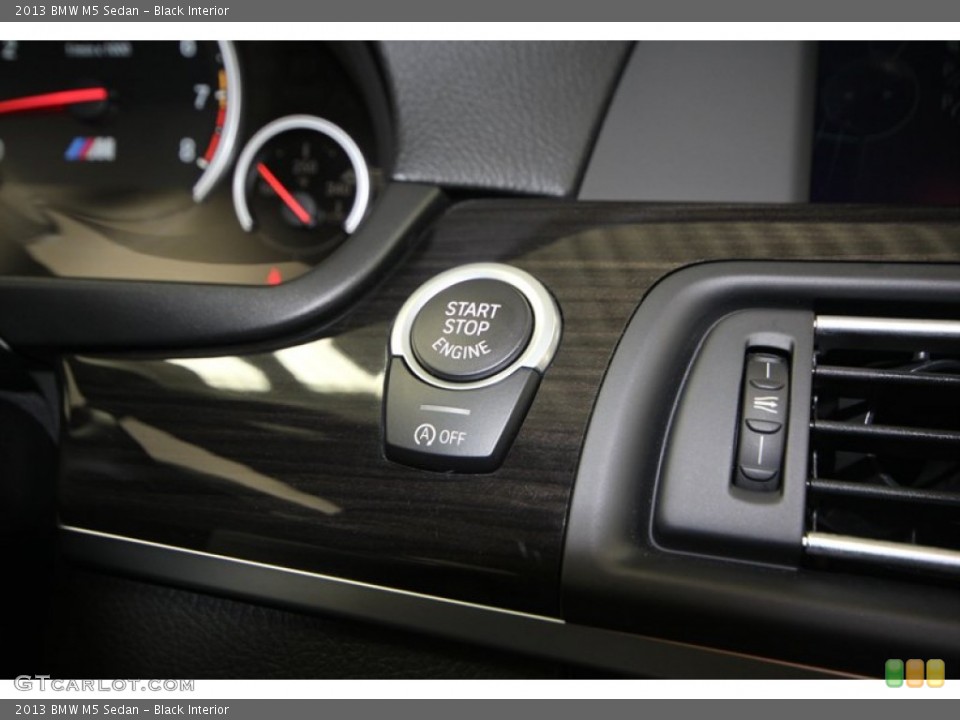 Black Interior Controls for the 2013 BMW M5 Sedan #77551247