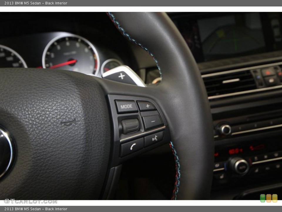 Black Interior Controls for the 2013 BMW M5 Sedan #77551259