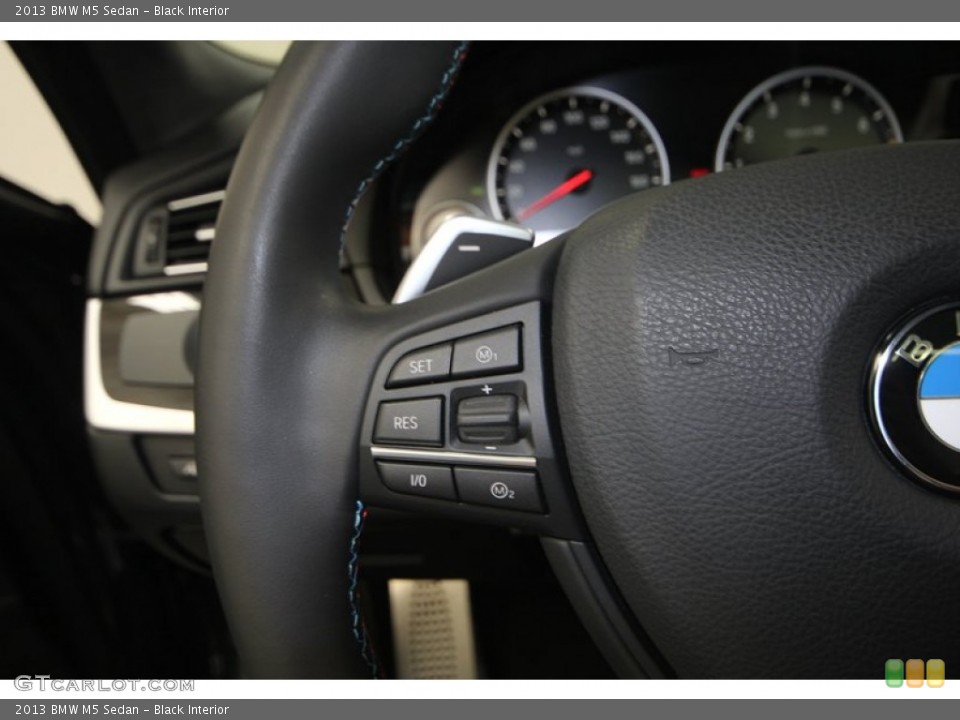 Black Interior Controls for the 2013 BMW M5 Sedan #77551270