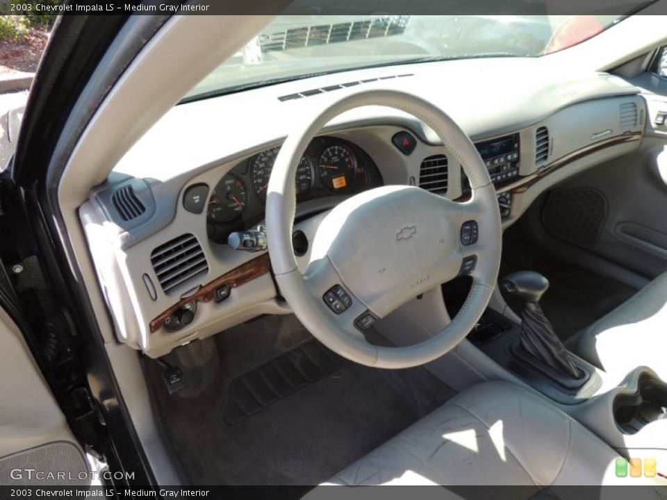 Medium Gray Interior Dashboard for the 2003 Chevrolet Impala LS #77551967