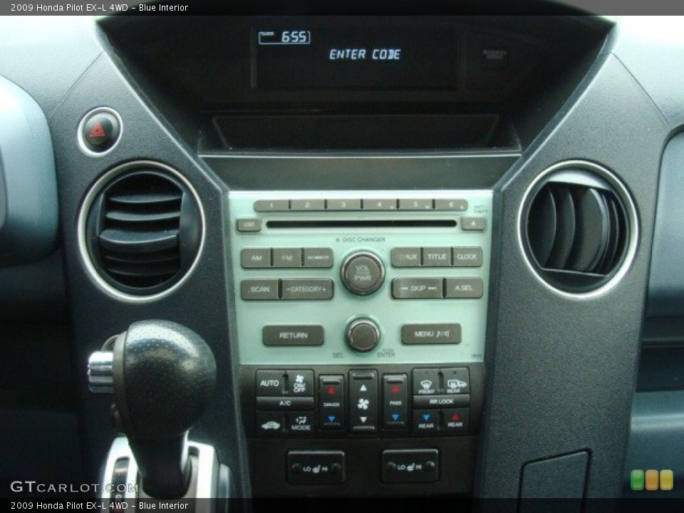 Blue Interior Controls for the 2009 Honda Pilot EX-L 4WD #77562521