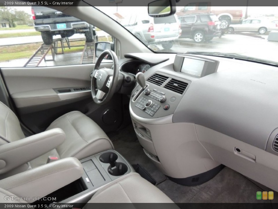 Gray Interior Dashboard for the 2009 Nissan Quest 3.5 SL #77565855