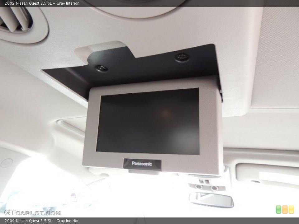 Gray Interior Entertainment System for the 2009 Nissan Quest 3.5 SL #77565972