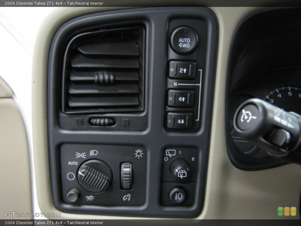 Tan/Neutral Interior Controls for the 2004 Chevrolet Tahoe Z71 4x4 #77571618